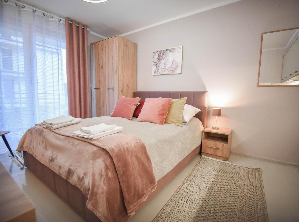 Apartamenty Na Wyspie - Villa Pegaz - Parking Свиноуйсьце Экстерьер фото