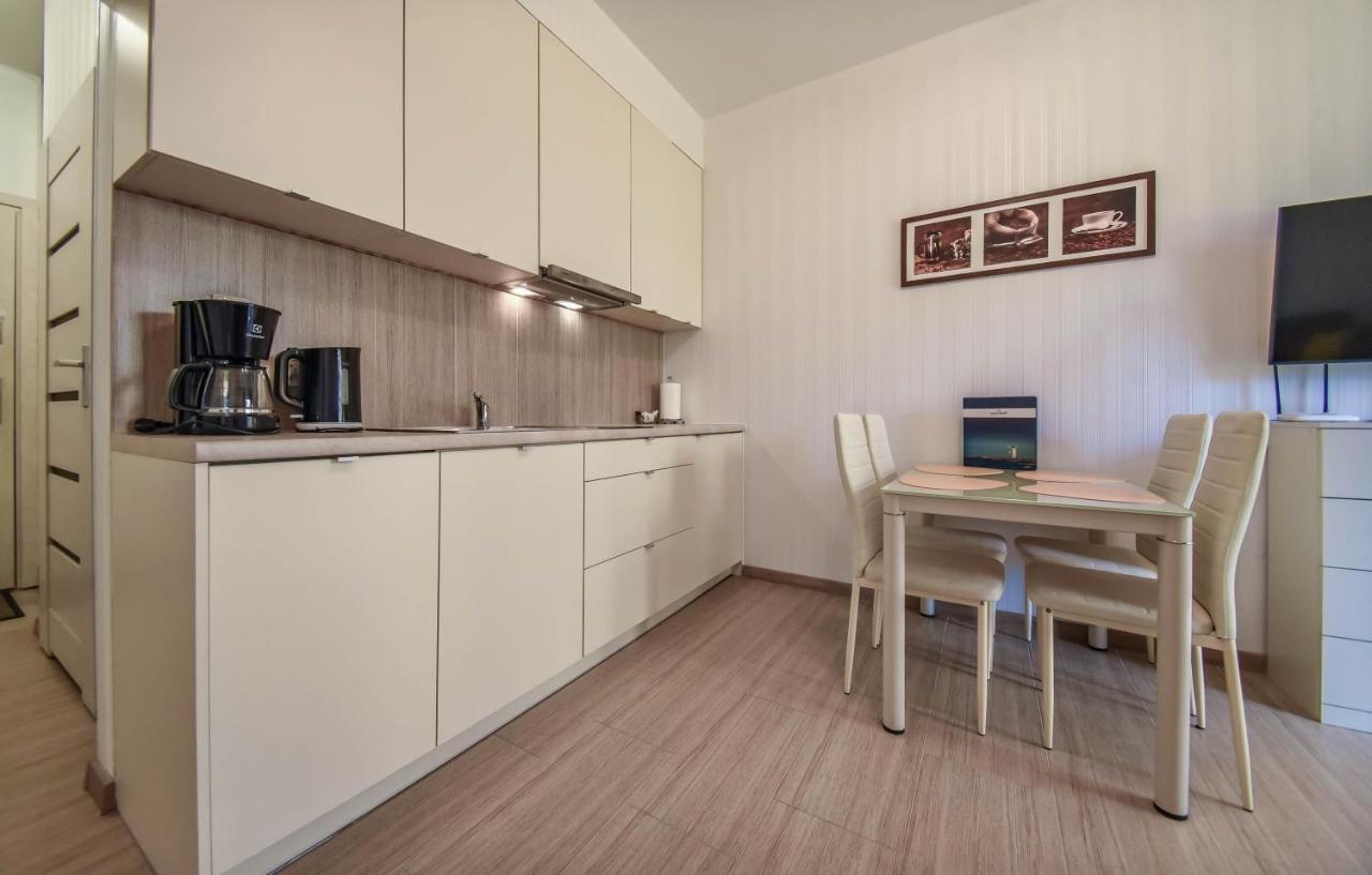 Apartamenty Na Wyspie - Villa Pegaz - Parking Свиноуйсьце Экстерьер фото