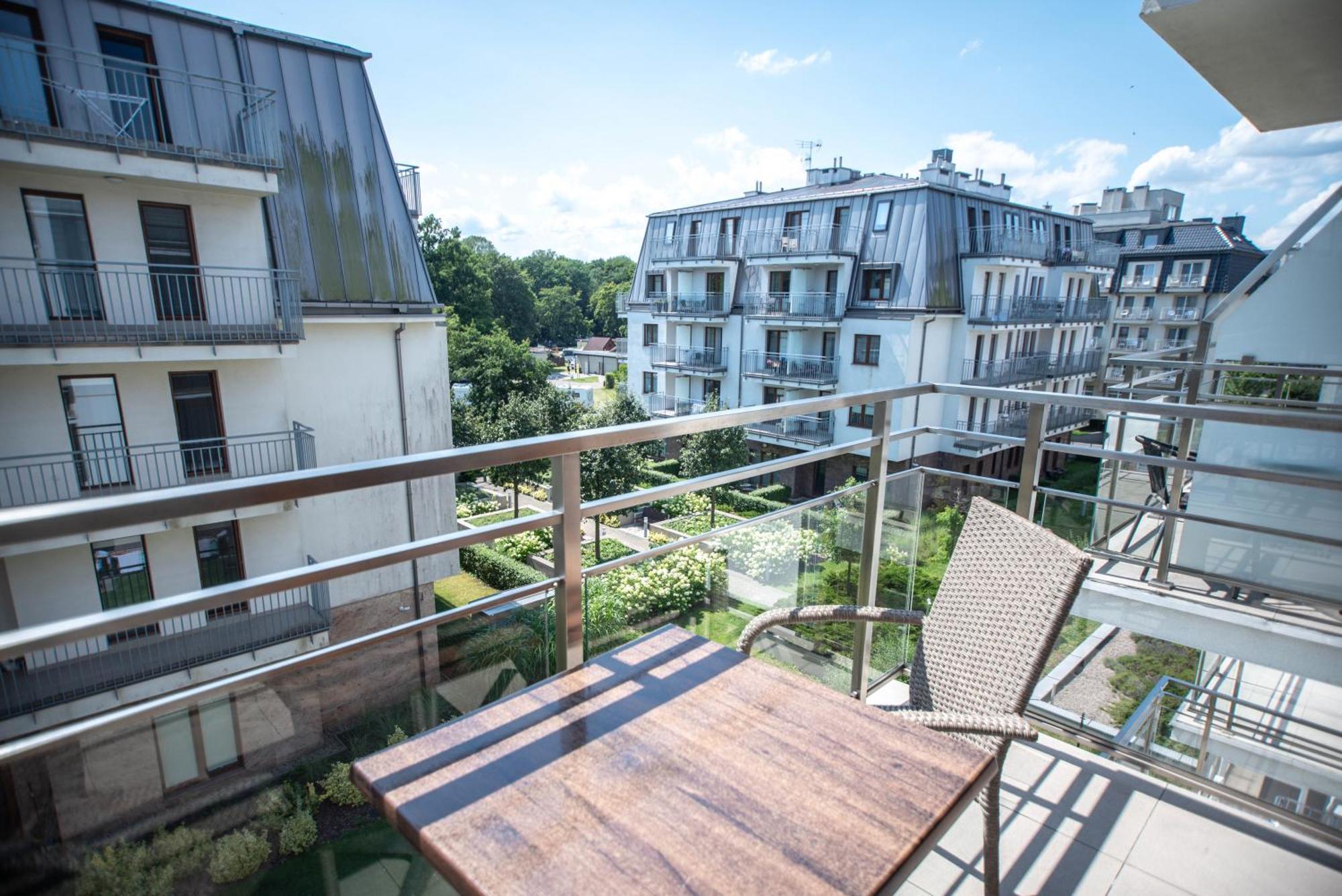 Apartamenty Na Wyspie - Villa Pegaz - Parking Свиноуйсьце Экстерьер фото