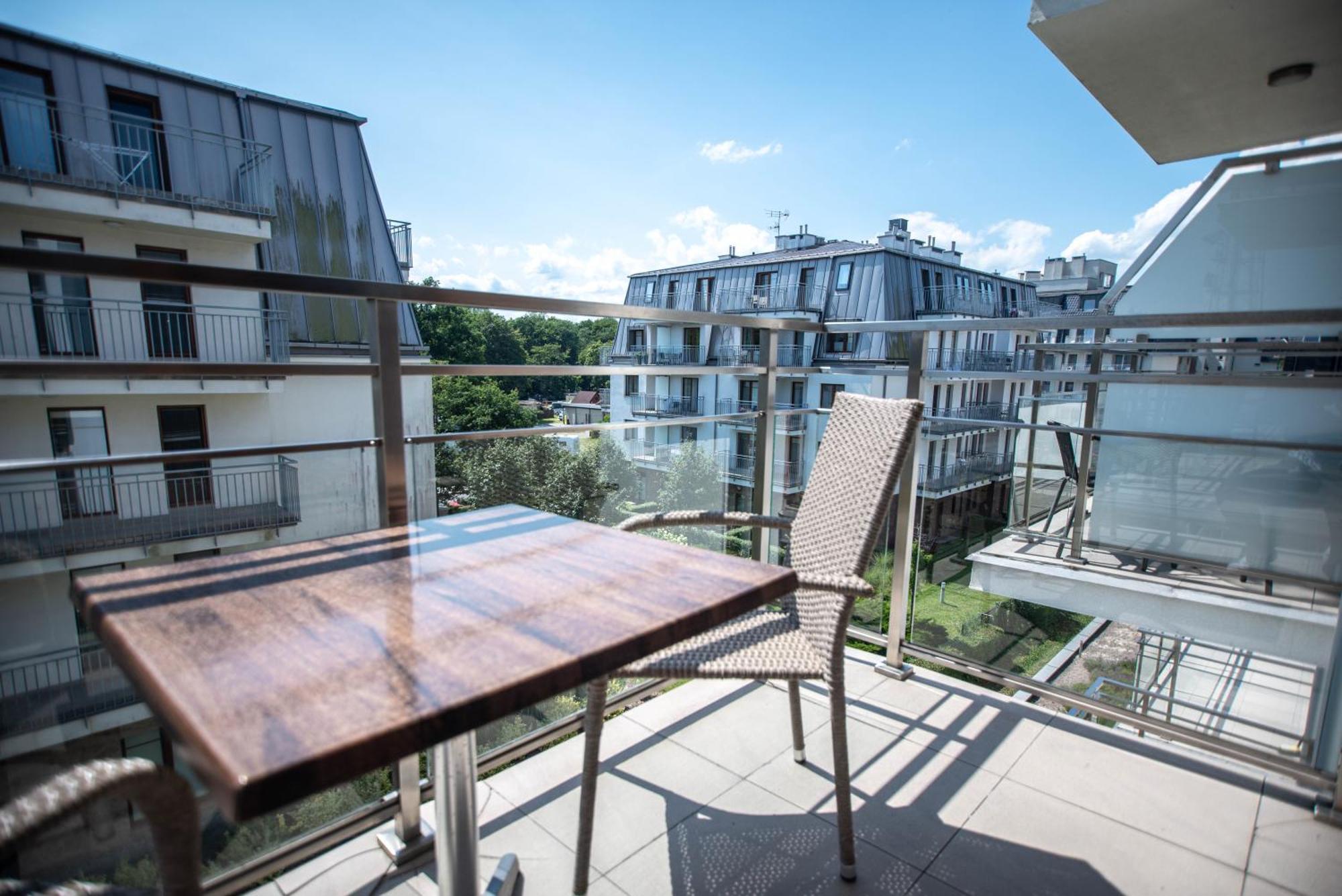Apartamenty Na Wyspie - Villa Pegaz - Parking Свиноуйсьце Экстерьер фото