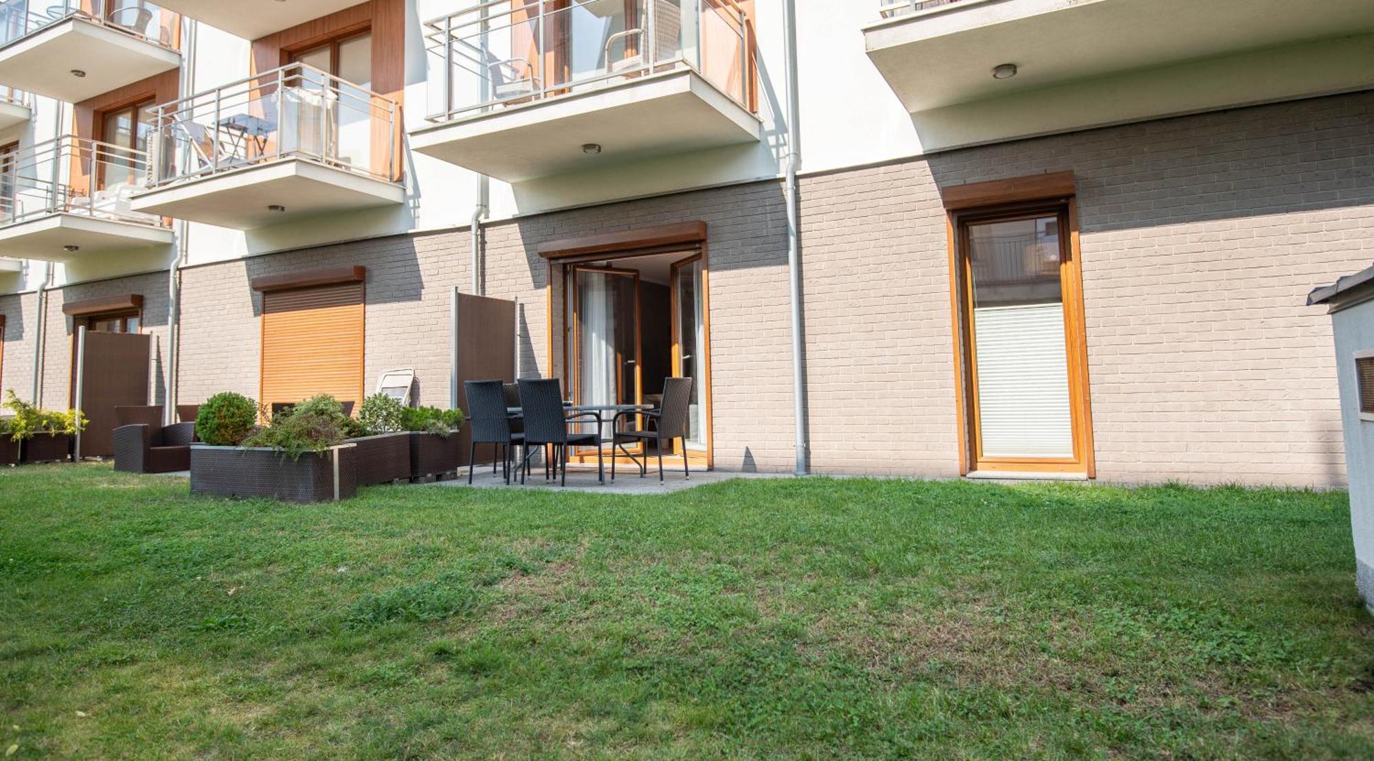 Apartamenty Na Wyspie - Villa Pegaz - Parking Свиноуйсьце Экстерьер фото