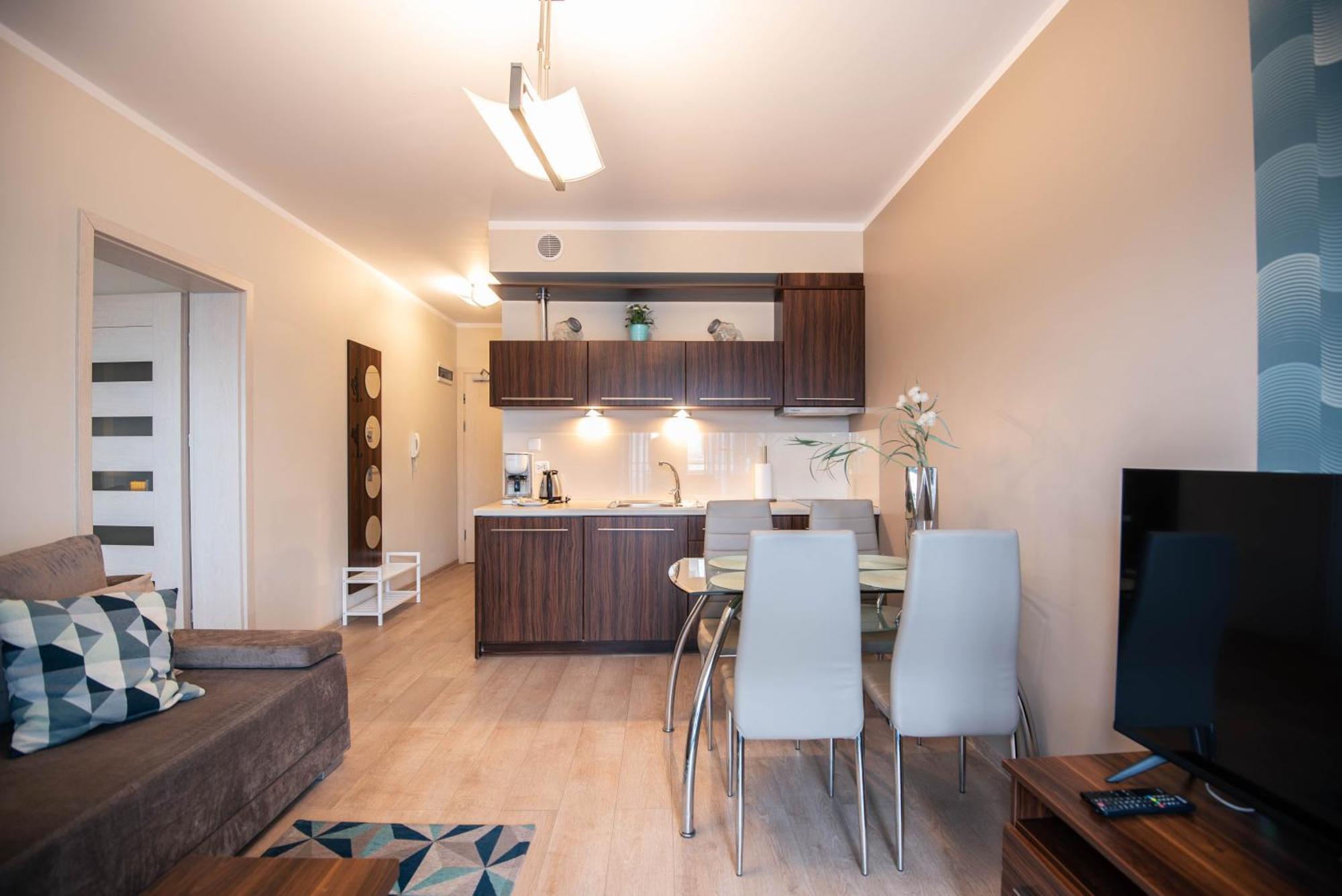 Apartamenty Na Wyspie - Villa Pegaz - Parking Свиноуйсьце Экстерьер фото